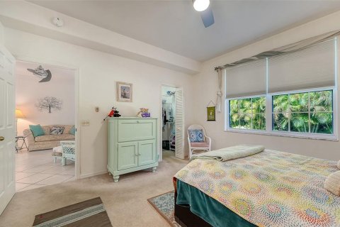 Condo in Sarasota, Florida, 2 bedrooms  № 2143390 - photo 23