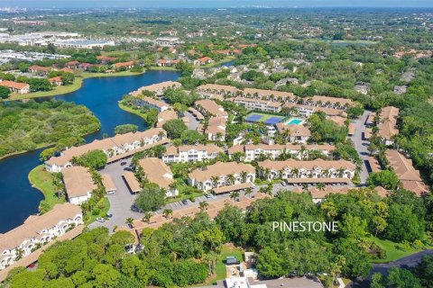 Condo in Sarasota, Florida, 2 bedrooms  № 2143390 - photo 3