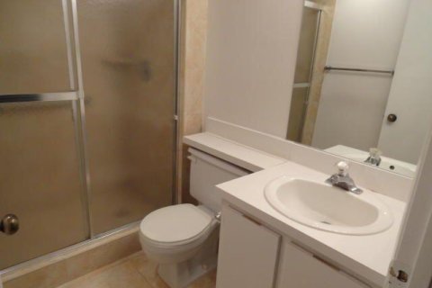 Copropriété à louer à Lake Worth, Floride: 2 chambres, 94.48 m2 № 2146238 - photo 11