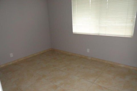 Copropriété à louer à Lake Worth, Floride: 2 chambres, 94.48 m2 № 2146238 - photo 8