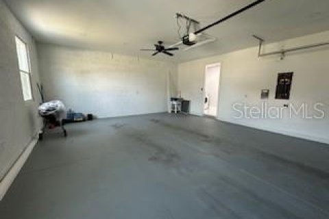 House in Lake Wales, Florida 4 bedrooms, 305.83 sq.m. № 1894119 - photo 24