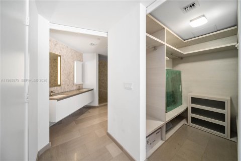 Купить кондоминиум в Майами, Флорида 2 спальни, 117.52м2, № 2028149 - фото 19