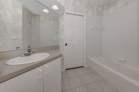 Villa ou maison à vendre à Nokomis, Floride: 3 chambres, 232.72 m2 № 2097342 - photo 24