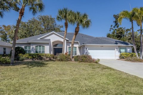 Villa ou maison à vendre à Nokomis, Floride: 3 chambres, 232.72 m2 № 2097342 - photo 2
