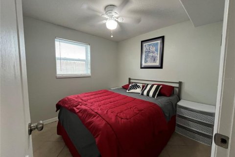 House in Hudson, Florida 2 bedrooms, 83.61 sq.m. № 1906097 - photo 11