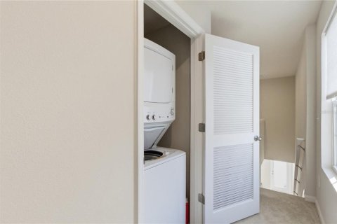 Adosado en alquiler en Bradenton, Florida, 3 dormitorios, 132.94 m2 № 2144247 - foto 19