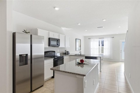 Adosado en alquiler en Bradenton, Florida, 3 dormitorios, 132.94 m2 № 2144247 - foto 5