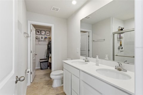 Adosado en alquiler en Bradenton, Florida, 3 dormitorios, 132.94 m2 № 2144247 - foto 13