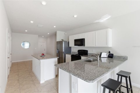 Adosado en alquiler en Bradenton, Florida, 3 dormitorios, 132.94 m2 № 2144247 - foto 4