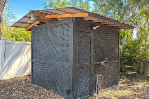 Propiedad comercial en venta en Tampa, Florida, 55.74 m2 № 2166376 - foto 15