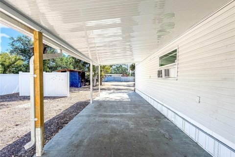 Propiedad comercial en venta en Tampa, Florida, 55.74 m2 № 2166376 - foto 26