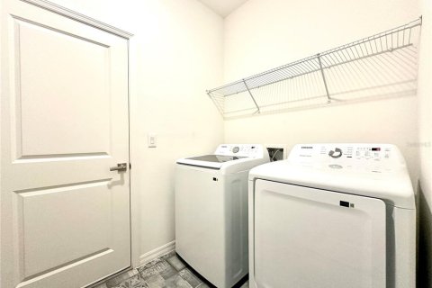 Casa en alquiler en Clermont, Florida, 4 dormitorios, 221.57 m2 № 1784541 - foto 21