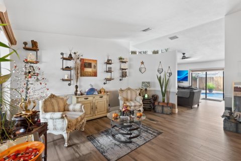 Casa en venta en Miami, Florida, 4 dormitorios, 142.6 m2 № 1946679 - foto 7