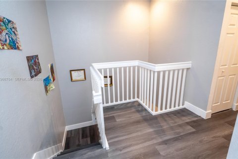 Touwnhouse à vendre à Homestead, Floride: 4 chambres, 147.9 m2 № 2042222 - photo 13