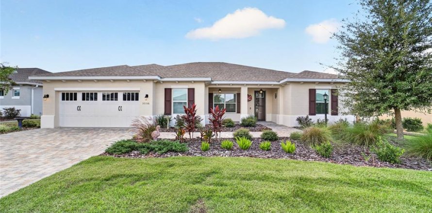 House in Ocala, Florida 2 bedrooms, 195.47 sq.m. № 2393465