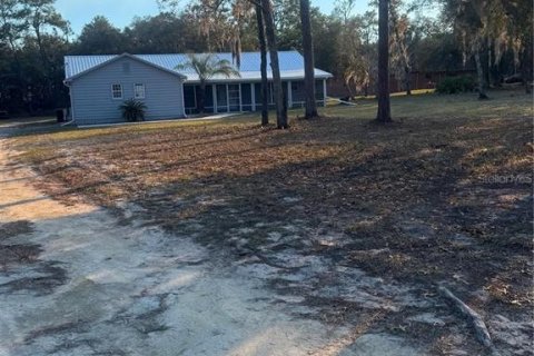House in Ocklawaha, Florida 3 bedrooms, 167.22 sq.m. № 1642815 - photo 4