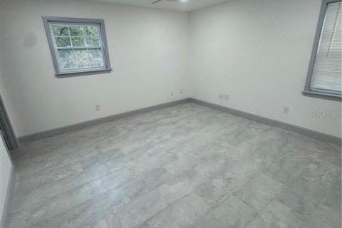 House in Ocklawaha, Florida 3 bedrooms, 167.22 sq.m. № 1642815 - photo 14