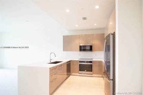 Copropriété à vendre à Sunrise, Floride: 1 chambre, 69.58 m2 № 1867156 - photo 2