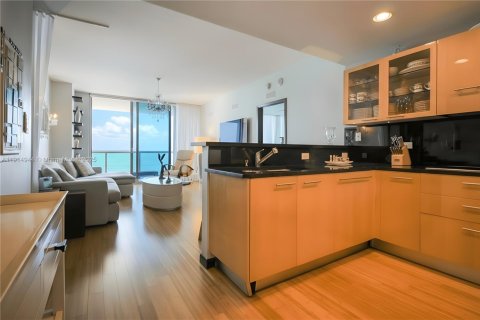 Condominio en venta en Miami Beach, Florida, 2 dormitorios, 100.71 m2 № 1970943 - foto 30