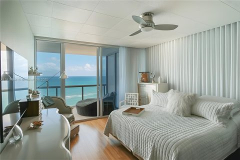 Купить кондоминиум в Майами-Бич, Флорида 2 спальни, 100.71м2, № 1970943 - фото 7