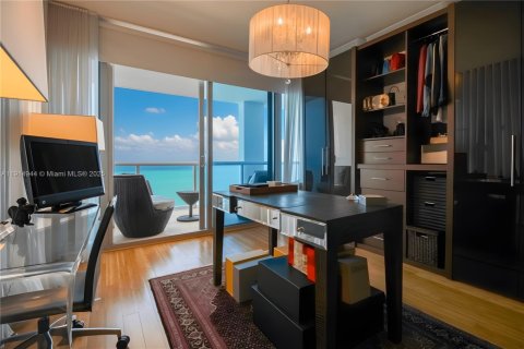 Condominio en venta en Miami Beach, Florida, 2 dormitorios, 100.71 m2 № 1970943 - foto 24