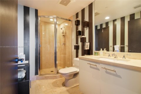 Condominio en venta en Miami Beach, Florida, 2 dormitorios, 100.71 m2 № 1970943 - foto 23
