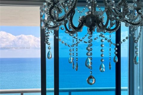 Купить кондоминиум в Майами-Бич, Флорида 2 спальни, 100.71м2, № 1970943 - фото 8