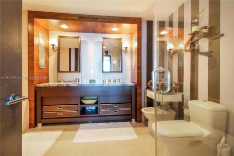 Condominio en venta en Miami Beach, Florida, 2 dormitorios, 100.71 m2 № 1970943 - foto 16