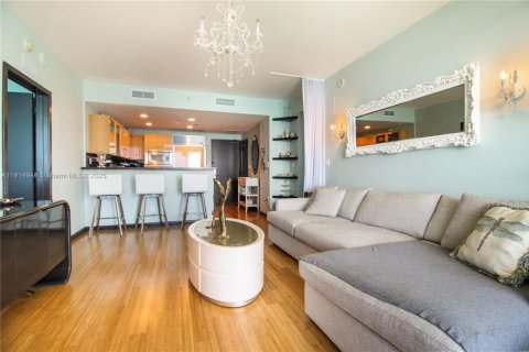 Condominio en venta en Miami Beach, Florida, 2 dormitorios, 100.71 m2 № 1970943 - foto 19