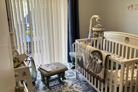 Купить виллу или дом в Уэст-Палм-Бич, Флорида 3 спальни, 123.75м2, № 2019897 - фото 13