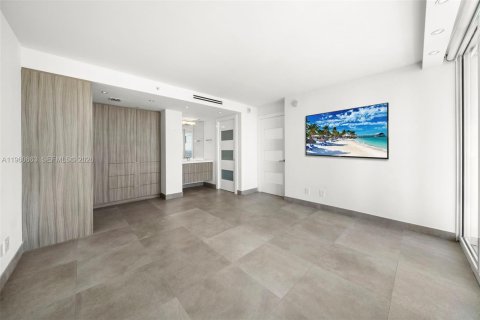 Купить кондоминиум в Майами-Бич, Флорида 2 спальни, 96.8м2, № 2023605 - фото 13