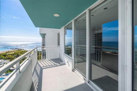 Купить кондоминиум в Майами-Бич, Флорида 2 спальни, 96.8м2, № 2023605 - фото 25