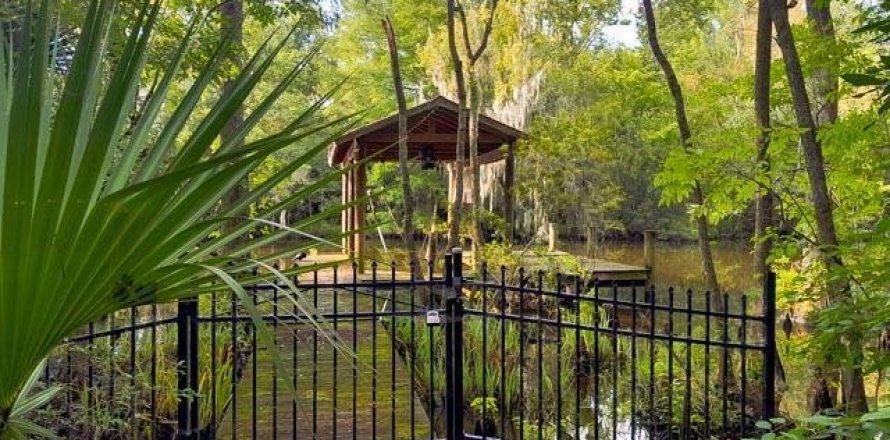 Land in Jacksonville, Florida № 769660