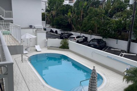 Copropriété à louer à Key Biscayne, Floride: 2 chambres, 108.7 m2 № 2256680 - photo 22