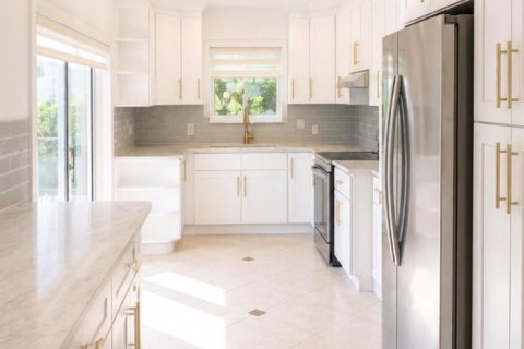 Villa ou maison à vendre à Boca Raton, Floride: 4 chambres, 186.92 m2 № 2077583 - photo 3