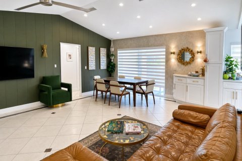 Villa ou maison à vendre à Boca Raton, Floride: 4 chambres, 186.92 m2 № 2077583 - photo 2