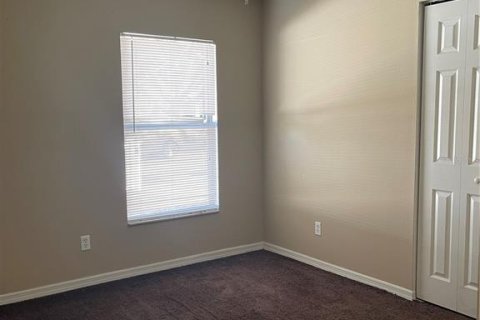 House in Tampa, Florida 3 bedrooms, 117.43 sq.m. № 1591696 - photo 6