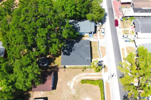 House in Tampa, Florida 3 bedrooms, 117.43 sq.m. № 1591696 - photo 24