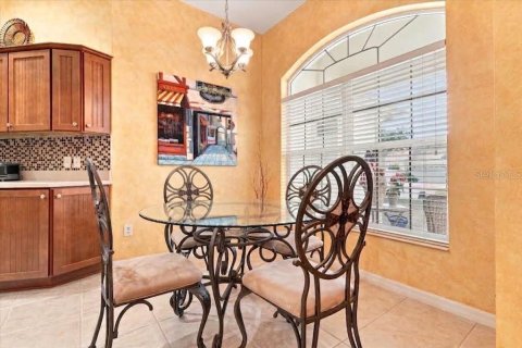 Villa ou maison à vendre à The Villages, Floride: 3 chambres, 178.19 m2 № 2356101 - photo 13