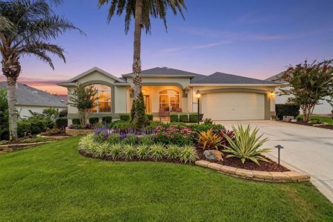 Villa ou maison à vendre à The Villages, Floride: 3 chambres, 178.19 m2 № 2356101 - photo 2