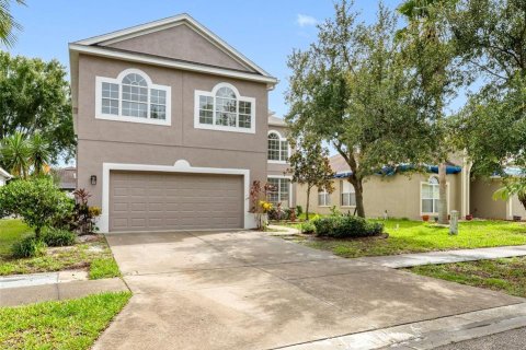 House in Ruskin, Florida 3 bedrooms, 243.13 sq.m. № 2285091