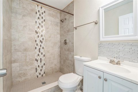House in Tampa, Florida 3 bedrooms, 123.19 sq.m. № 1822265 - photo 18