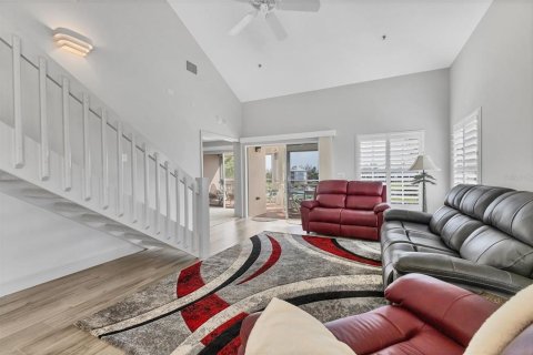 Condo in Placida, Florida, 3 bedrooms № 2097659 - photo 15