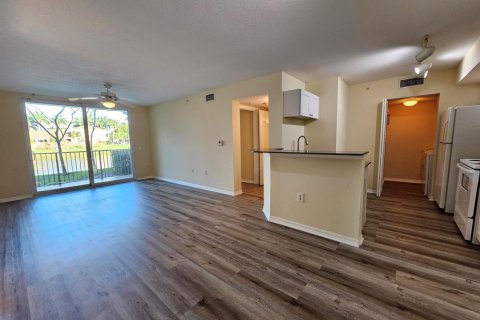 Copropriété à louer à Boynton Beach, Floride: 1 chambre, 73.67 m2 № 2273925 - photo 2