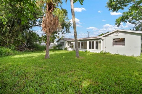 Villa ou maison à vendre à Apollo Beach, Floride: 3 chambres, 117.52 m2 № 1835611 - photo 7