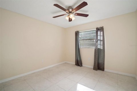 Villa ou maison à vendre à Apollo Beach, Floride: 3 chambres, 117.52 m2 № 1835611 - photo 29