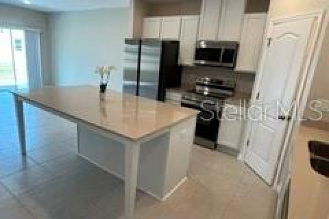 Touwnhouse à louer à Lakeland, Floride: 3 chambres, 153.47 m2 № 2151040 - photo 4