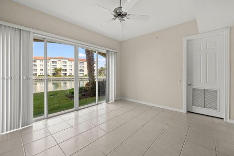 Copropriété à louer à St. Lucie, Floride: 2 chambres, 184.78 m2 № 2154606 - photo 14