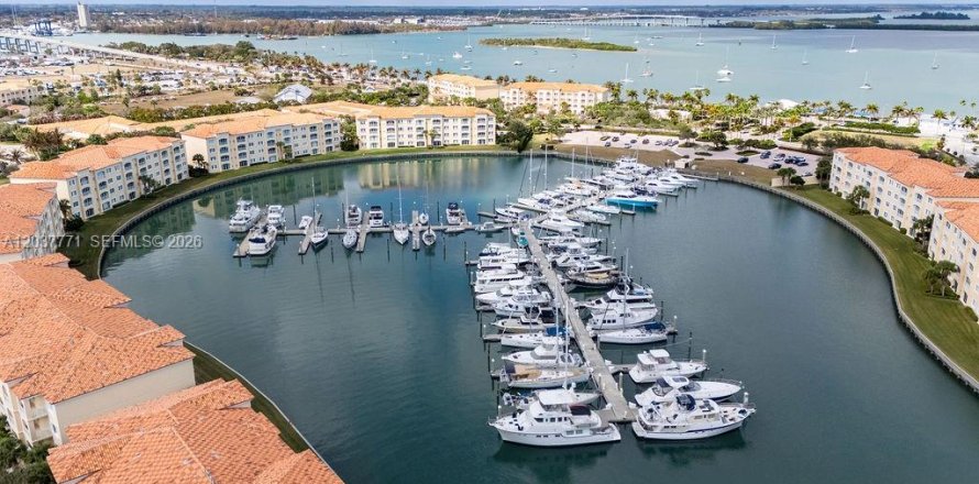 Condo à St. Lucie, Floride, 2 chambres  № 2154606