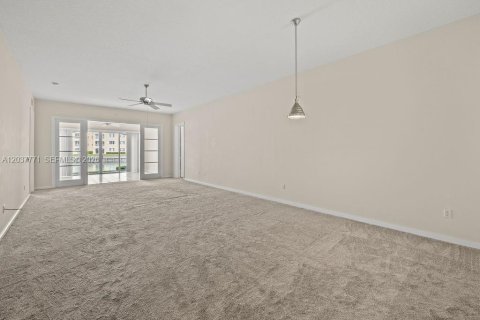 Copropriété à louer à St. Lucie, Floride: 2 chambres, 184.78 m2 № 2154606 - photo 8